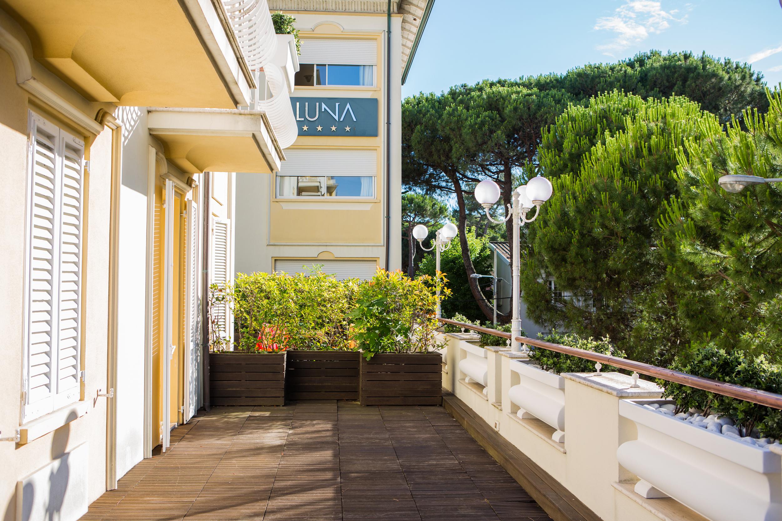 Hotel Luna Riccione e Aqua Spa Only Adults +12 Esterno foto