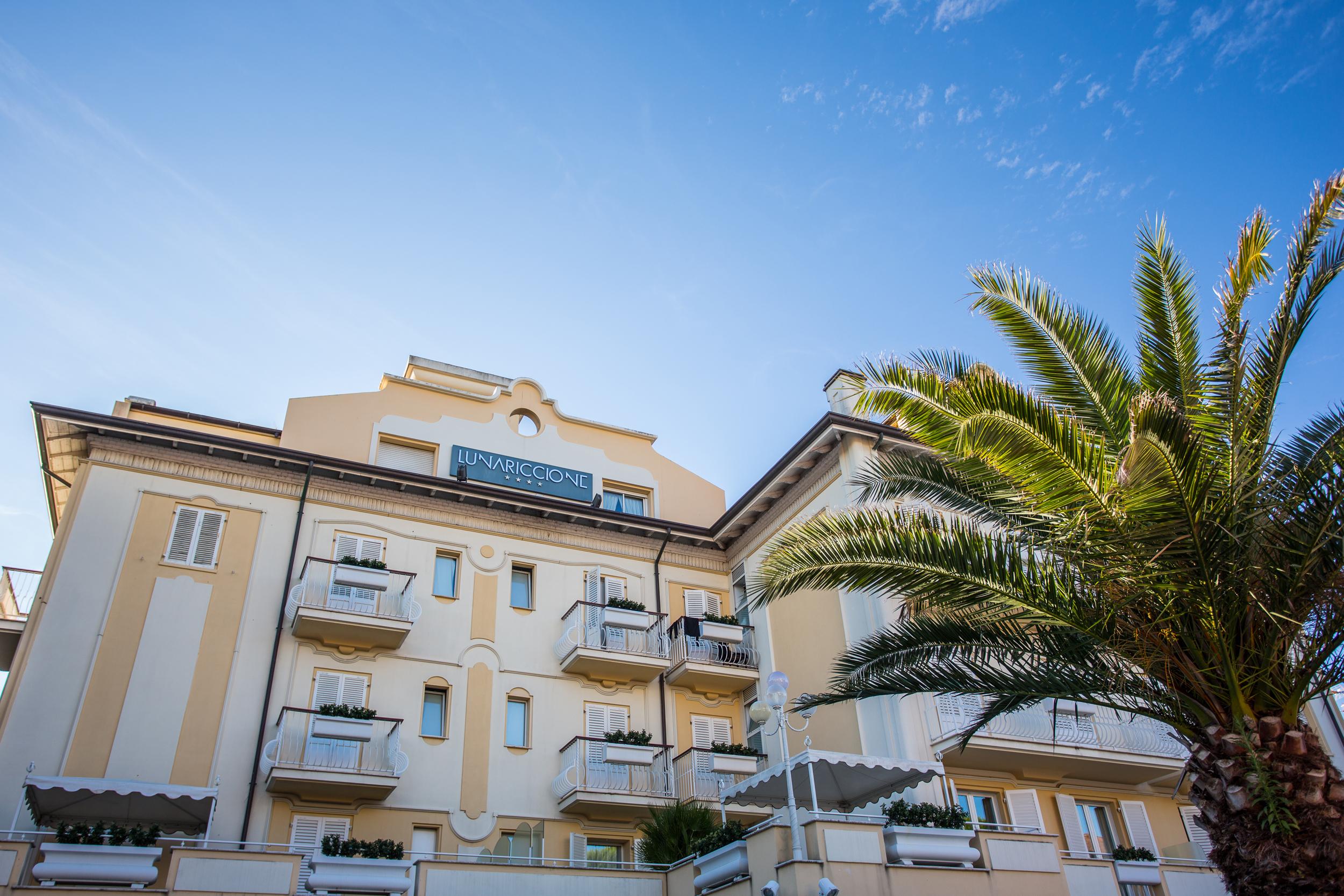 Hotel Luna Riccione e Aqua Spa Only Adults +12 Esterno foto