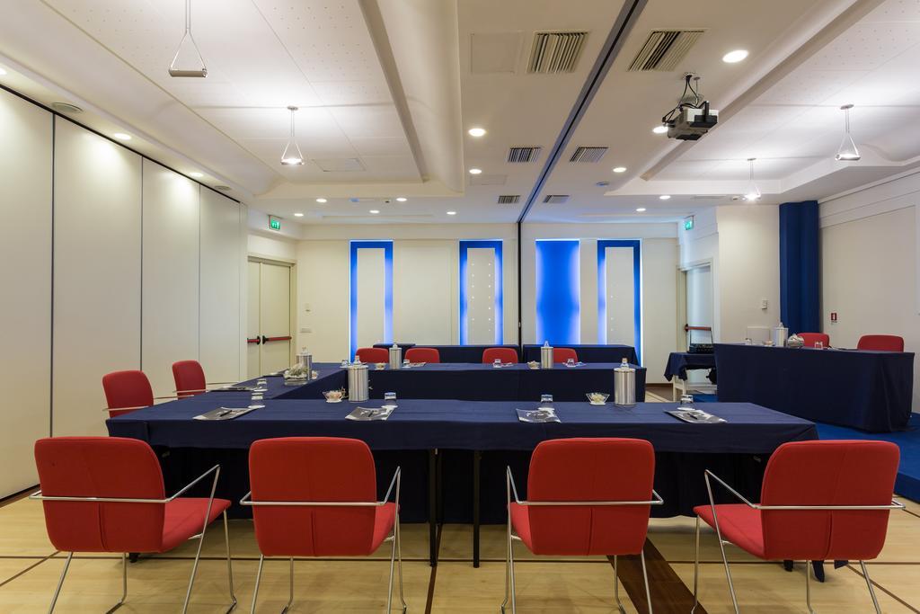 Hotel Luna Riccione e Aqua Spa Only Adults +12 Esterno foto