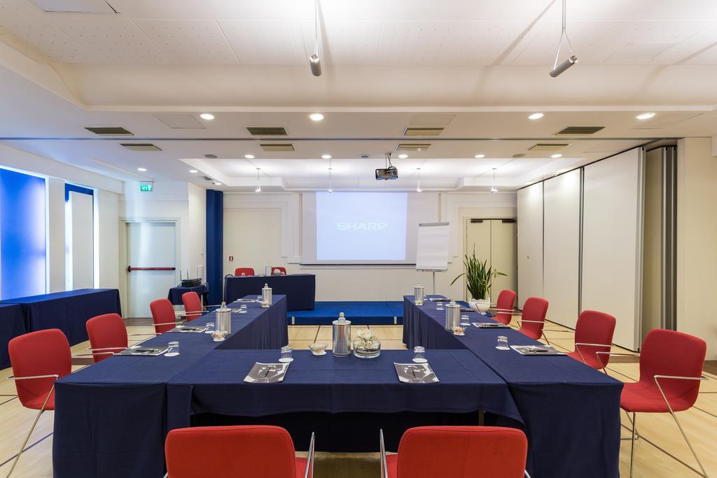 Hotel Luna Riccione e Aqua Spa Only Adults +12 Esterno foto