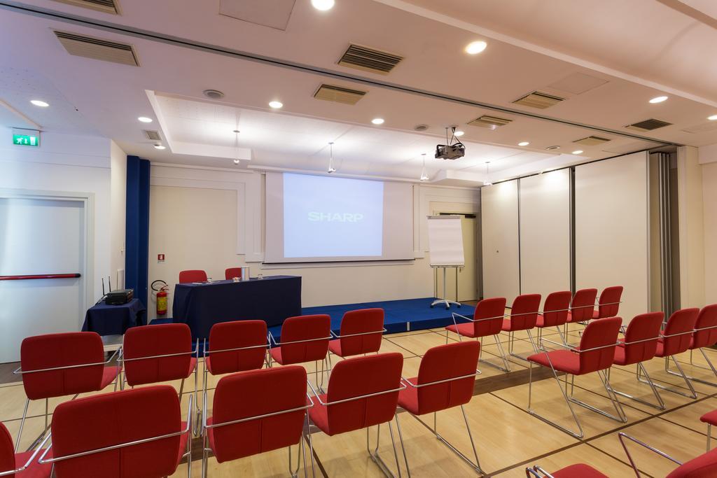 Hotel Luna Riccione e Aqua Spa Only Adults +12 Esterno foto